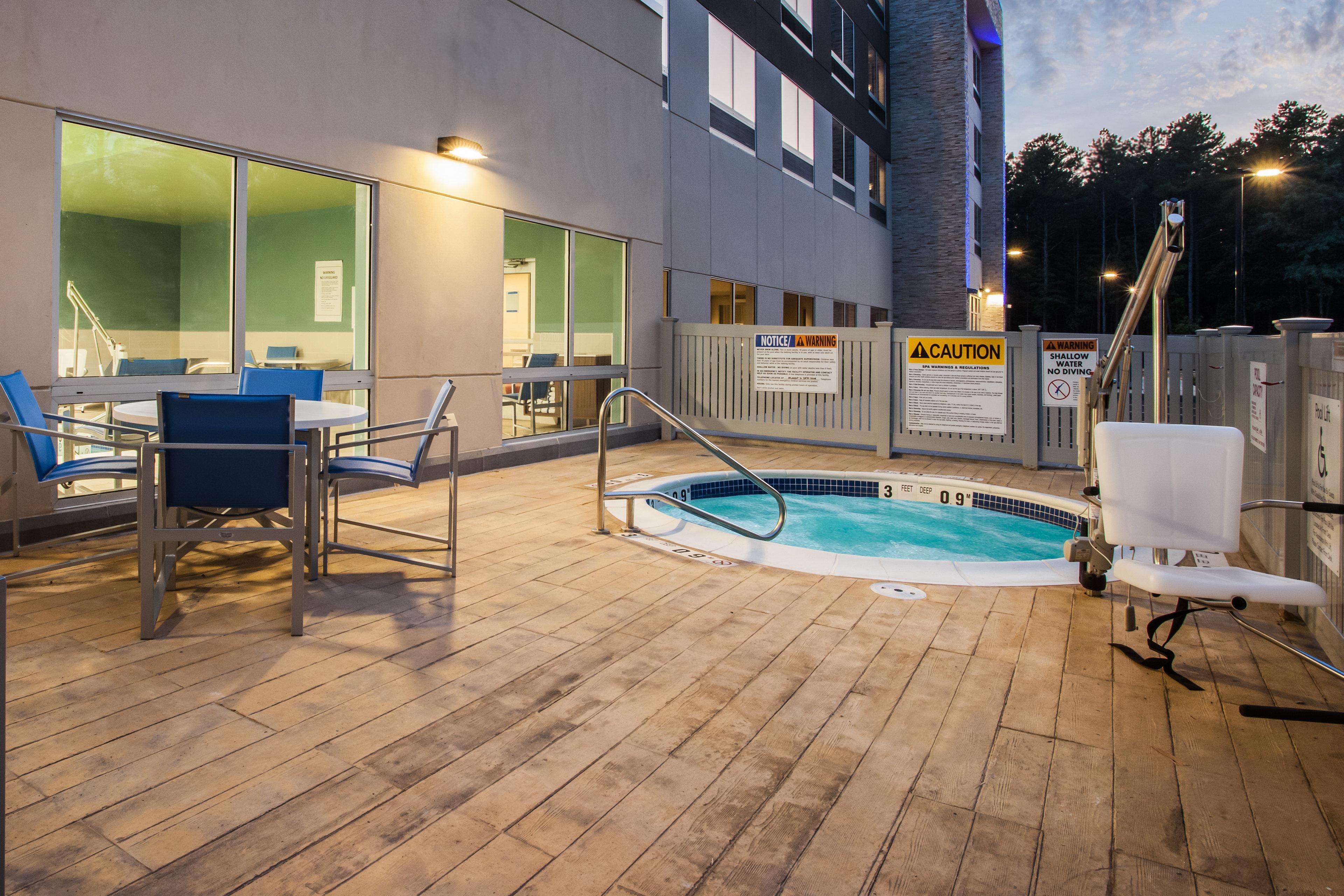 Holiday Inn Express Queensbury-Lake George Area By Ihg Екстериор снимка